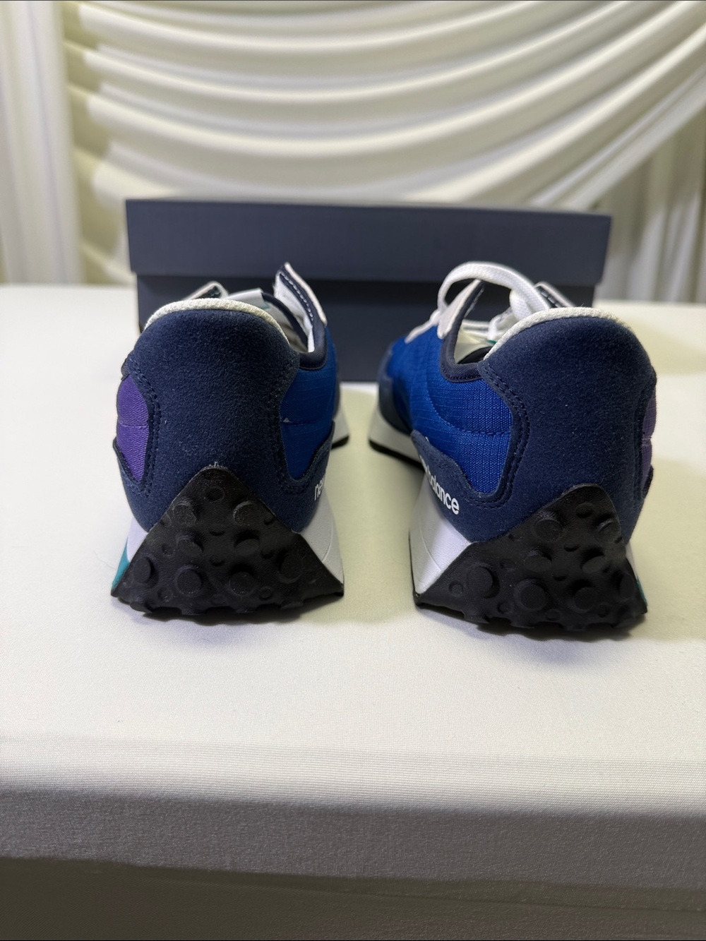 New Balance 327 (Youth Size 6; Women’s Size 38.5) - Picture 3 of 5